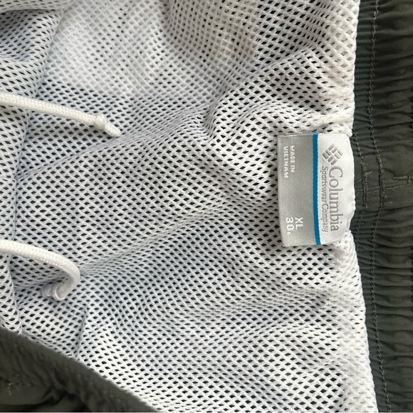 Men's Columbia PFG Convertible Zip Away Pants XL - Picture 4 of 5